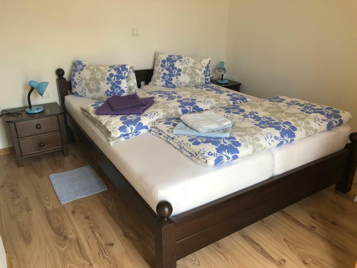 Apartment & Rooms Thomas Korenica Εξωτερικό φωτογραφία