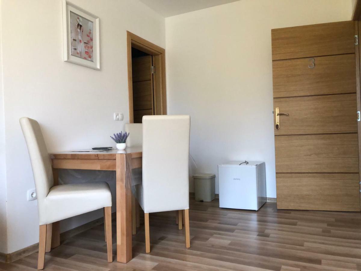 Apartment & Rooms Thomas Korenica Εξωτερικό φωτογραφία